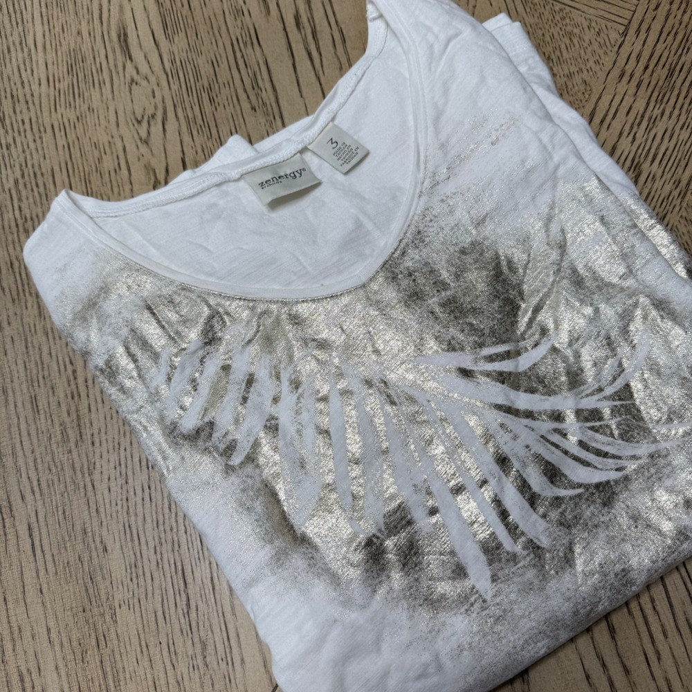 Zenergy by Chico's Size 3 XL‎ White Metallic Leaf Print V Neck T Shirt Top